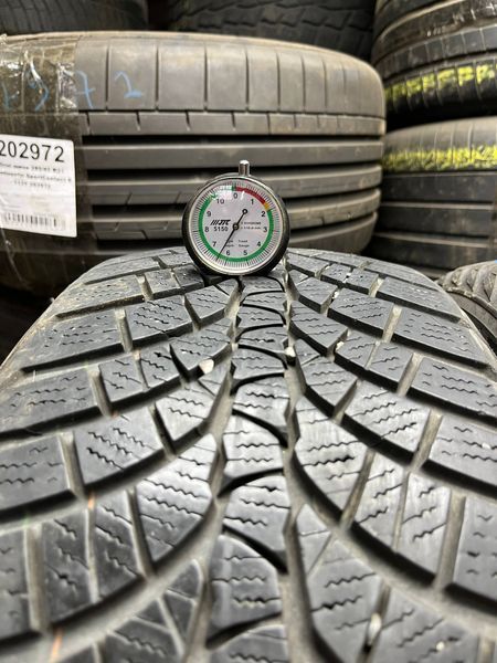 Зимові шини 235/50 R18 Kumho WP 71 101V б/в 205366 фото