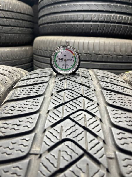 Зимові шини 215/50 R18 Pirelli Sottozero 92V б/в 201151 фото