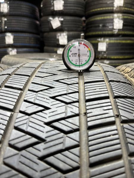 Зимові шини 255/45 R20 Gripmax Stature 105V б/в 204071 фото