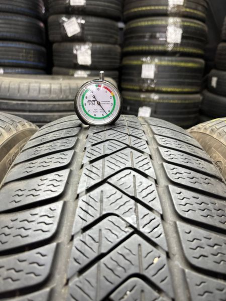 Зимние шины 225/55 R17 Pirelli Sottozero 3 97H б/в 204135 фото