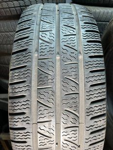 Зимові шини 235/65 R16C Pirelli Winter 115/113R б/в 206302 фото