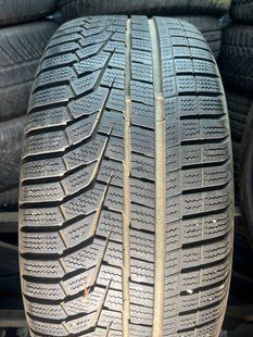 Зимние шины 215/55 R17 Hankook EVO 2 98V б/в 204162 фото