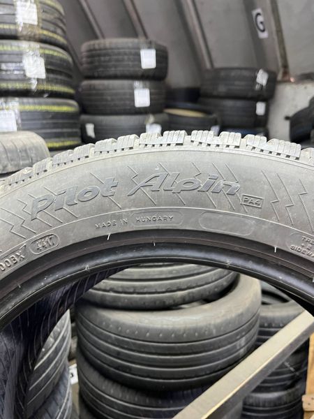 Зимові шини 235/55 R18 Michelin Pilot Alpin a4 104V б/в 204070 фото