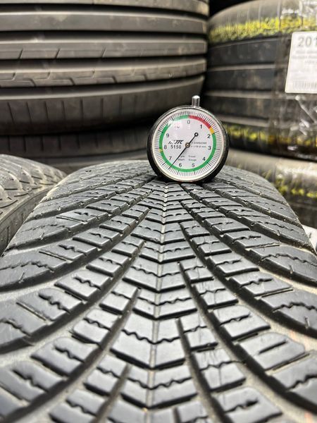 Зимові шини 195/55 R16 Goodyear 4 season 87H б/в 205263 фото