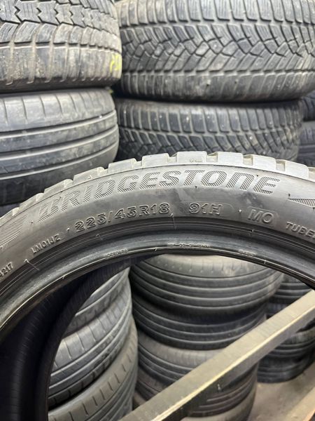 Зимові шини 225/45 R18 Bridgstone LM001 91H б/в 204191 фото