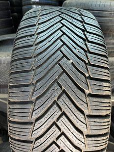 Зимние шины 215/50 R17 Michelin Alpin 6 95V б/в 204085 фото