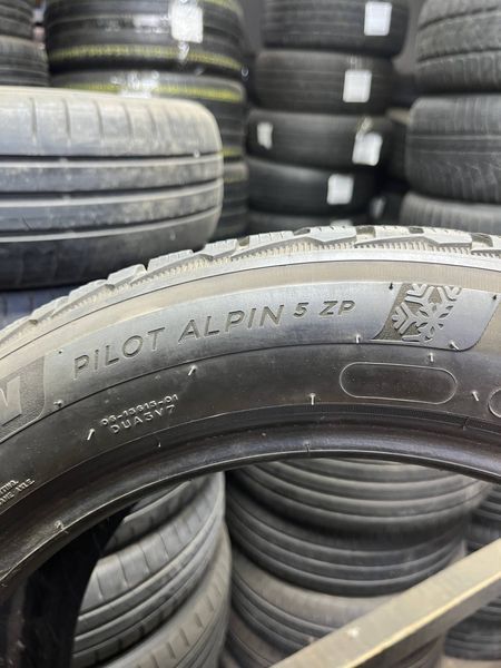 Зимові шини 225/50 R17 Michelin Pilot Alpin 5 98H б/в 204145 фото