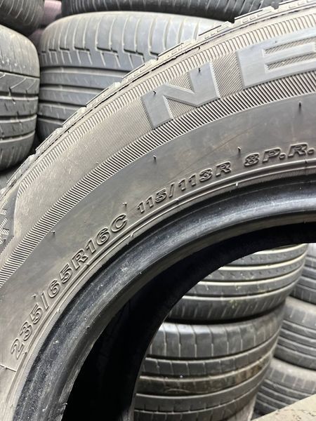 Зимові шини 235/65 R16C Nexen WT1 115/113R б/в 201323 фото