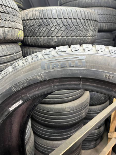 Зимние шины 275/40 R18 Pirelli Sottozero 3 103V б/в 204171 фото