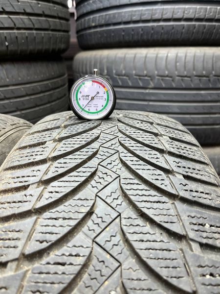 Зимние шины 215/55 R16 Nexen WinGuard 93H б/у 200696 фото