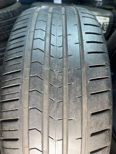 Літні шини 215/50 R17 Vredestein 95W б/в 202997 фото