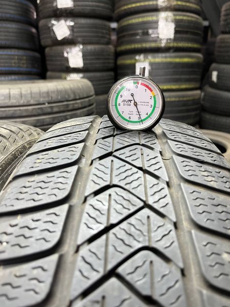 Зимние шины 205/60 R17 Pirelli Sottozero 3 93H б/в 204137 фото