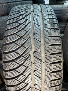 Зимние шины 235/55 R17 Michelin Pilot Alpin a4 103V б/в 204110 фото
