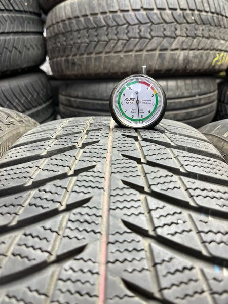 Зимние шины 215/55 R17 Bridgstone LM001 98V б/в 204169 фото