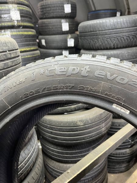 Зимові шини 205/55 R17 Hankook Evo 2 91H б/в 204117 фото