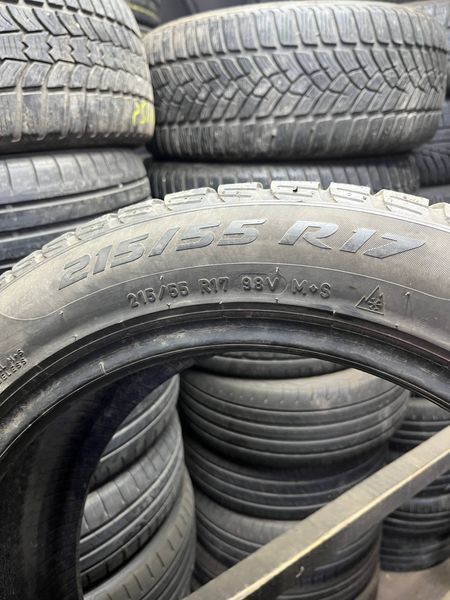 Зимові шини 215/55 R17 Pirelli Sottozero 3 98V б/в 204170 фото