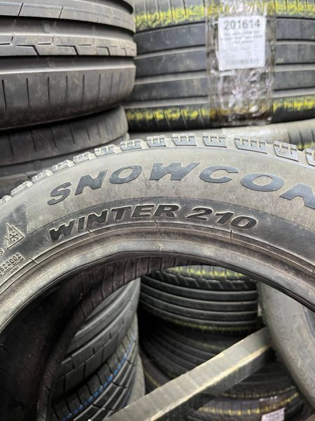 Зимові шини 205/55 R16 Pirelli Sotozero 94H б/в 205326 фото