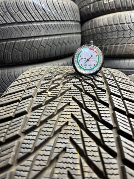 Зимові шини 235/40 R19 Goodyear Ultra grip 96V б/в 204165 фото