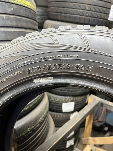 Зимові шини 205/60 R16 Falken HS01 96H б/в 205210 фото