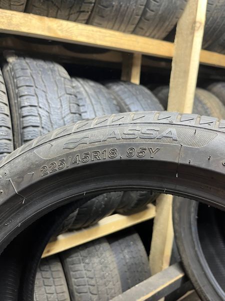 Літні шини 225/45 R18 Lassa Revola 95Y б/в 204198 фото