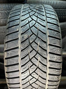Зимние шины 225/40 R18 Goodyear Ultra Grip 92V б/в 206233 фото