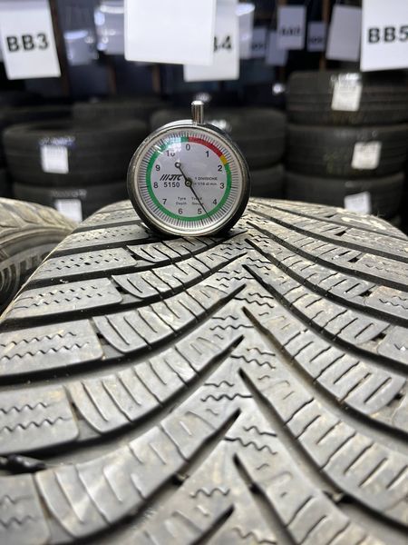 Зимние шины 205/55 R16 Hankook RS 2 91T б/в 206187 фото