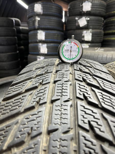 Зимние шины 215/65 R17 Nokian WR3 103H б/в 204091 фото