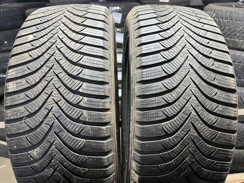 Зимние шины 205/55 R16 Hankook RS 2 91T б/в 206187 фото