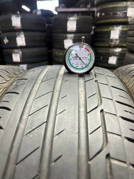 Літні шини 215/60 R16 Bridgstone T001 95V б/в 202977 фото