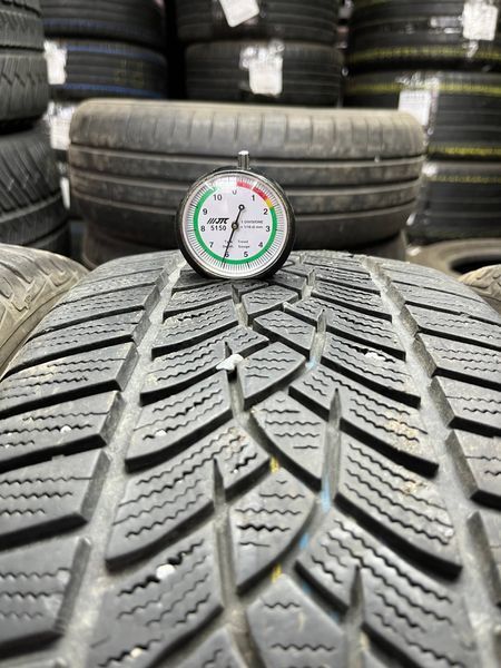 Зимние шины 225/45 R17 Goodyear Ultra grip 94H б/в 204129 фото