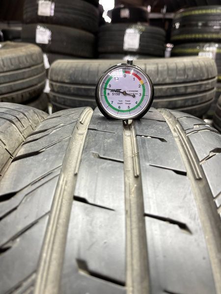 Летние шины 205/65 R16C Continental ContiVanContact 200 107/105T б/в 202956 фото