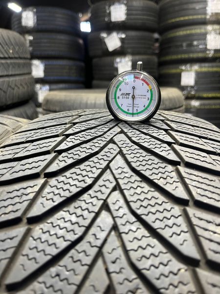 Зимові шини 245/40 R20 Nexen Sport 99W б/в 204144 фото