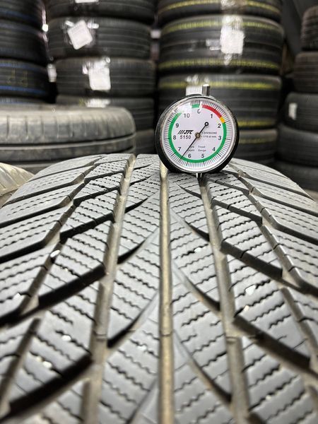 Зимові шини 225/55 R17 Bridgstone LM001 97H б/в 204059 фото