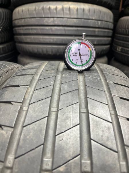 Літні шини 205/50 R17 Bridgestone T005 89V б/в 202587 фото