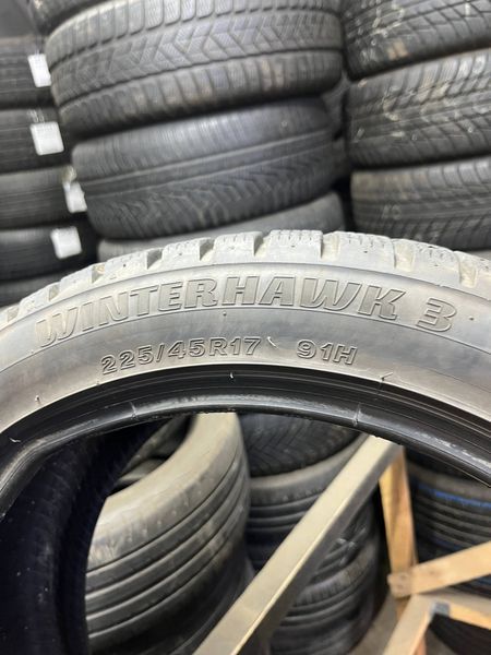 Зимние шины 225/45 R17 Firestone WinterHawk 3 91H б/в 204143 фото