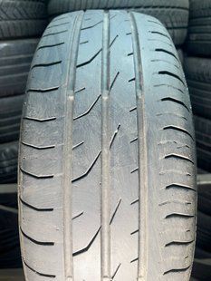 Літні шини 195/65 R15 Continental ContiPremiumContact 2 91H б/в 201408 фото