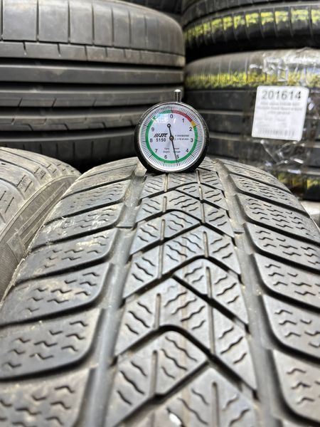 Зимові шини 205/60 R17 Pirelli Sottozero 3 93H б/в 205213 фото