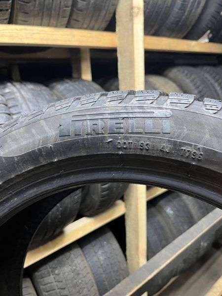 Зимние шины 245/45 R18 Pirelli Sottozero 3 100V б/в 204201 фото