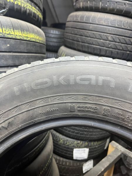 Зимние шины 235/65 R17 Nokian SUV 108V б/в 205225 фото