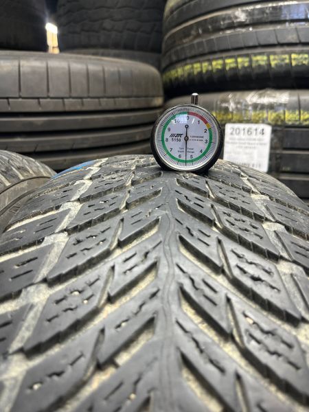 Зимние шины 235/65 R17 Nokian SUV 108V б/в 205225 фото