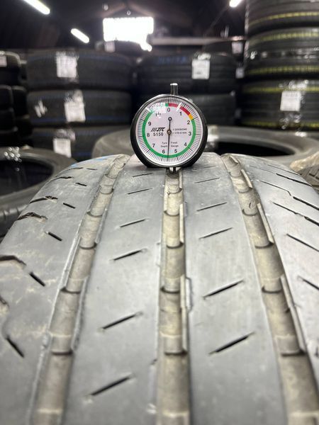 Літні шини 215/65 R16C Continental ContiVanContact 100 106/104T б/в 204046 фото