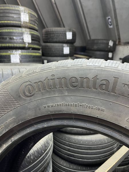 Зимние шины 235/65 R17 Continental TS850 P 108H б/в 204060 фото