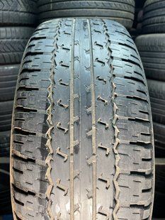 Літні шини 265/65 R17 Bridgestone Dueler A/T 112S б/в 201640 фото