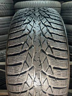 Зимові шини 225/50 R17 Nokian WR D4 98V б/в 201508 фото